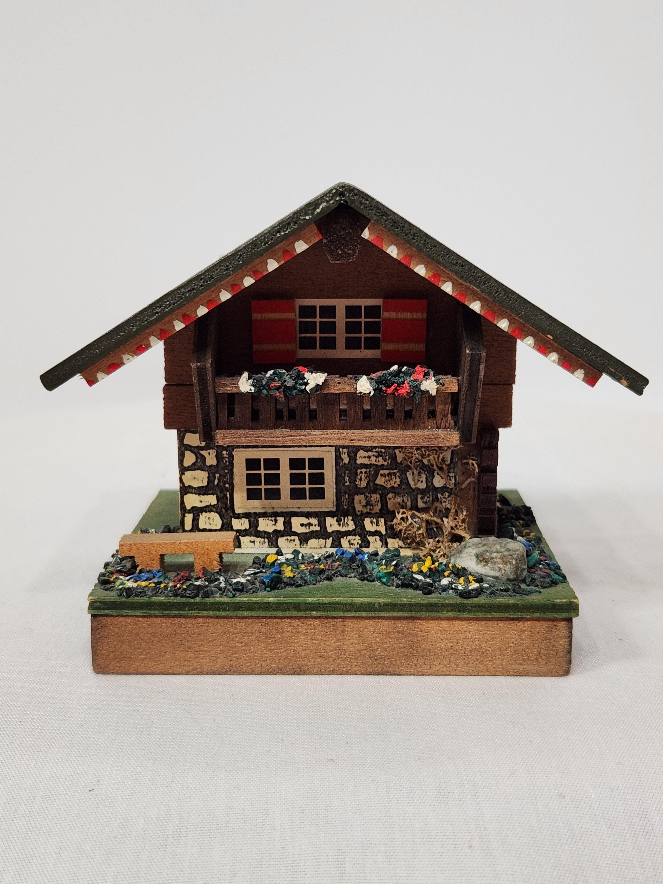 Swiss Chalet Music Box, Swiss Musical Movement Gueissaz Jaccard