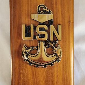 Vintage US Navy Solid Brass and Wood Wall Plaque Hanging, Chief Petty Officer, USN, Fouled Anchor, approx 11&quot; tall, 7&quot; across