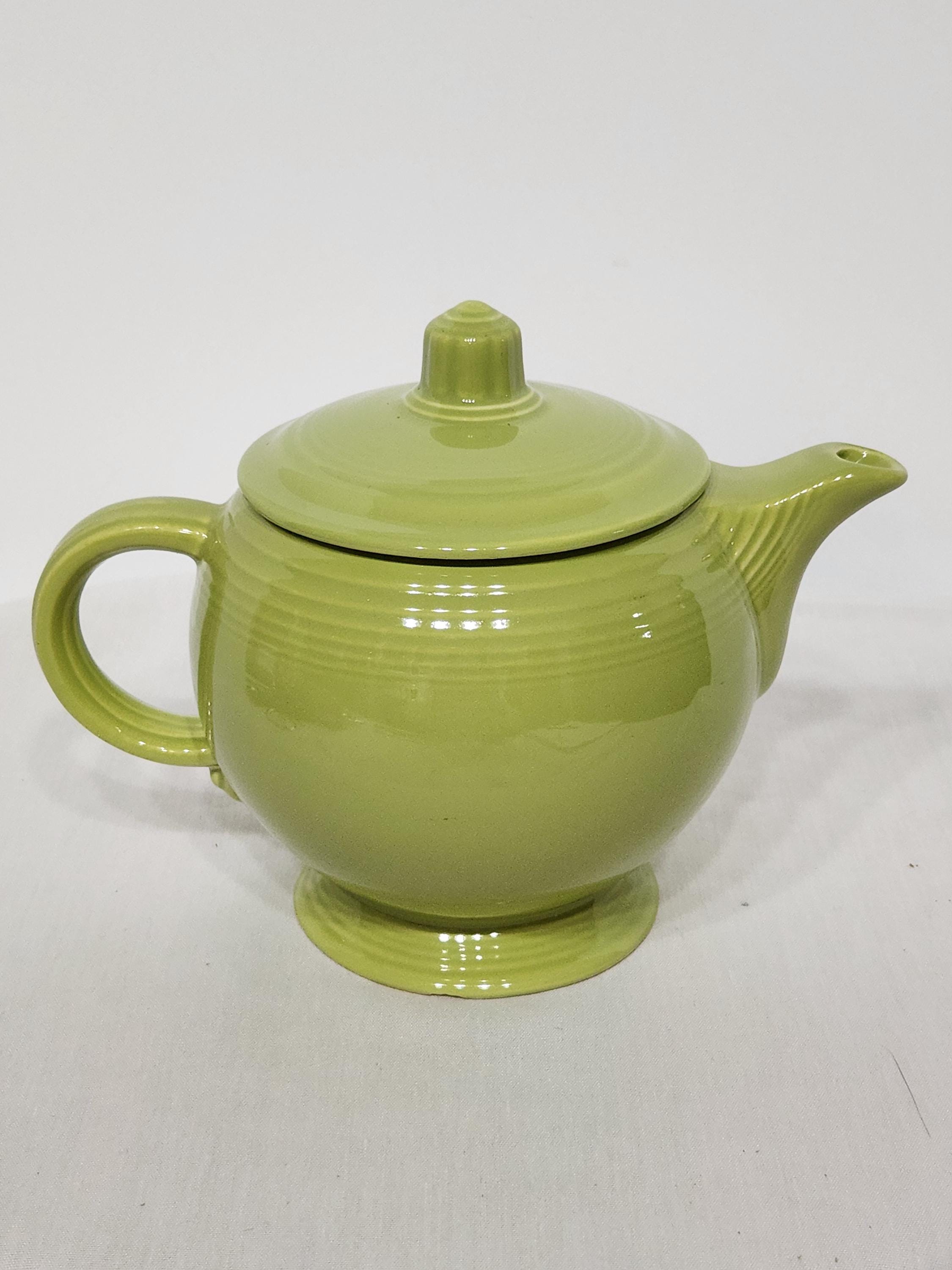 Original Vintage Fiestaware Chartreuse Teapot, Made in USA