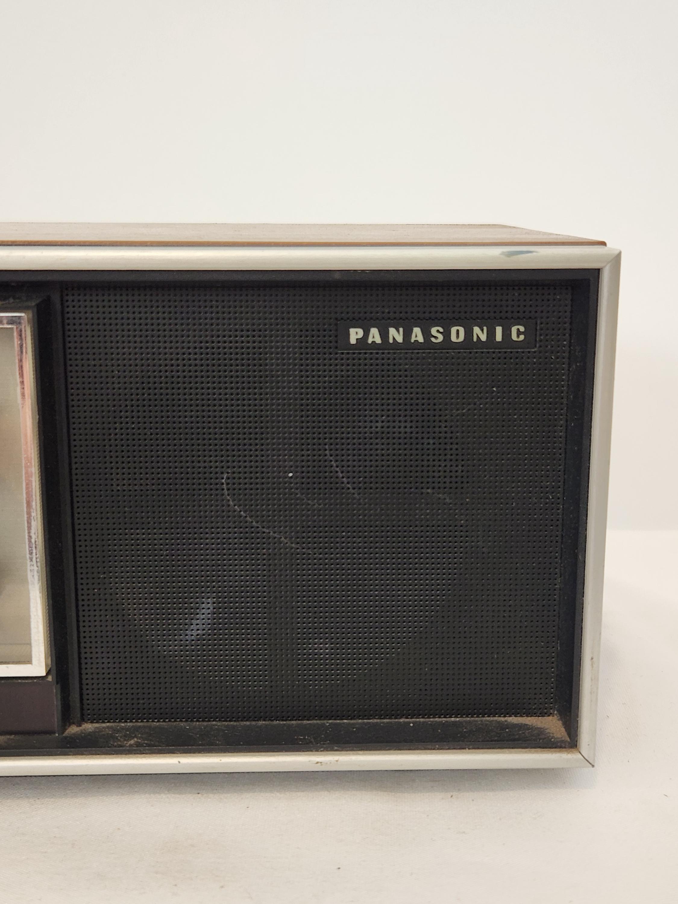Vtg Panasonic Clock FM AM Radio Alarm Model RC-7240, No 89489
