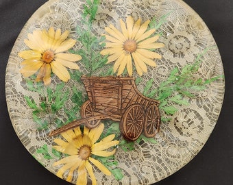 Resin Trivet Spoon Rest, Flowers Lace Wood Wagon, real daisies green Foliage, 10 indents around edge Deviled Egg Tray