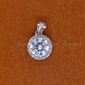 Round Cut 1.50 CT Lab-Grown Diamond Halo Pendant, IGI Certified Anniversary Gift, Lab Diamond Wedding Pendant, Elegant Wedding Gift Idea