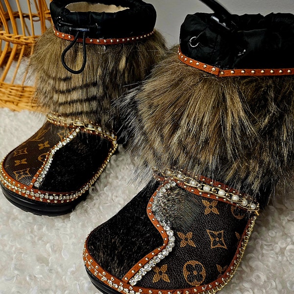 Custom croc boots with fur