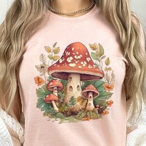 Aesthetic Mushroom Shirt Cottagecore Shirt Nature Lover Mushroom Tee Fungus Shirt Botanical Shirt Goblincore Shirt Goblincore Clothing