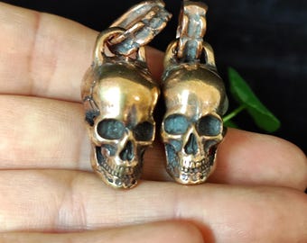 2Pc Skull Heads Mini Figurines Skeleton pendant Garden Ornament Halloween Decor Ghost Party Thanksgiving Zombie Vintage Loot Props Punk 1