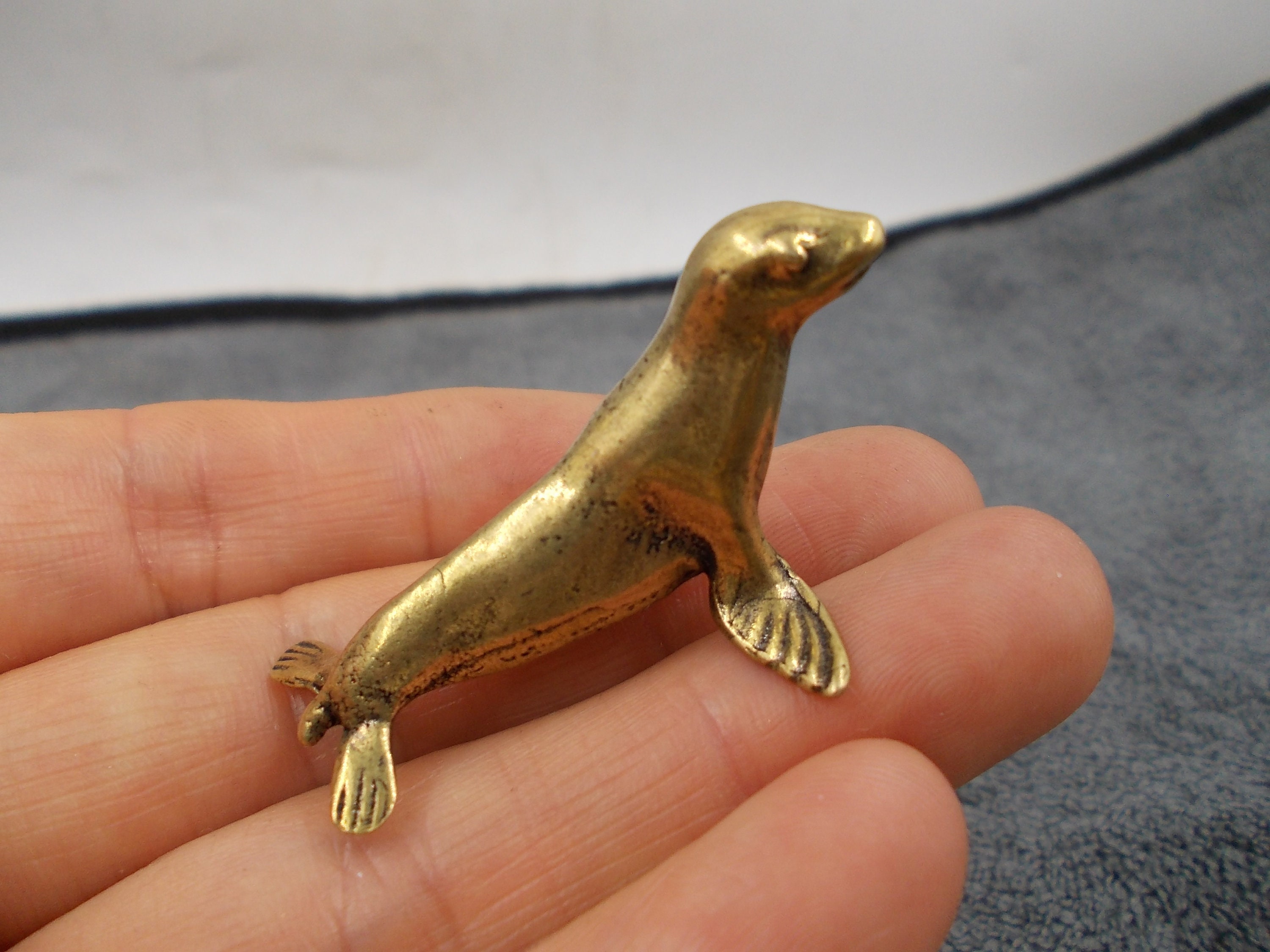 Lion tooth - Etsy 日本