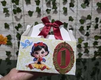 Snow White box, centerpiece, candy dish
