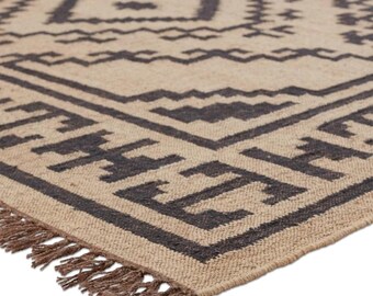 Alfombra Kilim de yute tejida a mano – 5 x 8 pies, Alfombra Kilim moderna, Alfombra tribal en beige natural y negro, Estilo rústico, Minimalista, Tamaños personalizados