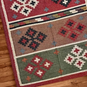 Jute Kilim Rug - Handwoven Wool & Natural Jute Flatweave Area Rug for Boho, Rustic Cozy Home Decor