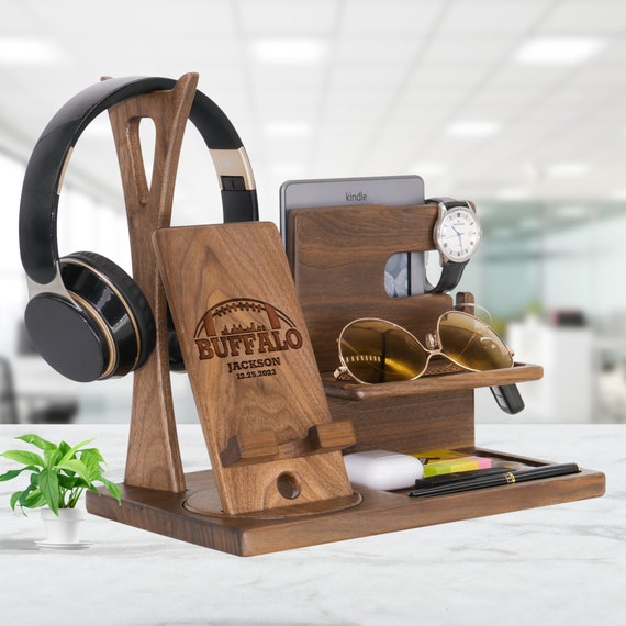 Personalized Buffalo Gift with Half Skyline Half Ball. Unique Headphone Organizer for Bill Football Fan, Player, Team on Graduation, Xmas