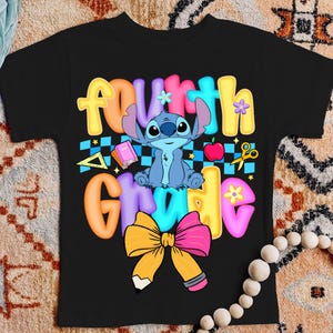 Blå Alien tillbaka till skolan PNG-paket, preppy förskoleklass till 4:e klass, tecknad första skoldagens design, tecknad pastellrosett PNG, söt skola PNG bild 4
