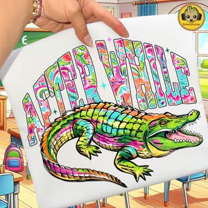 Divertido caimán de verano PNG, diseño de caimán a rayas de verano, vacaciones en la playa PNG costero, camiseta moderna para niña estilo preppy, archivo digital