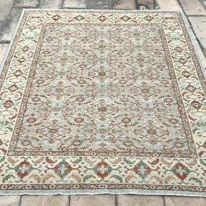 Hand Knotted Turkish Oushak Rug: Colorful Wool Oriental Carpet