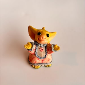 Flannel Nightie Pocket Dragon - Boxed - Whimsical World Of Pocket Dragons by Real Musgrave Hand Made- 1997