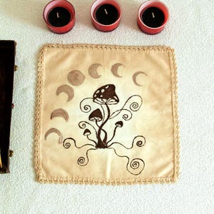 Altar Tarot Cloth, Divination cloth, OOAK, Moon phases, Vintage style, Ceremonial cloth, Ritual, Occult Altar tools, Magic spell*Witchy gift