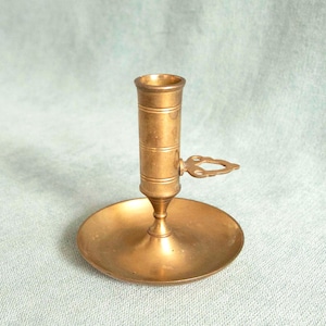 Vintage koperen kandelaar met verstelbaar push-upmechanisme, antieke kandelaars, altaardecoratie, ritueel, hekserijgereedschap, cadeau