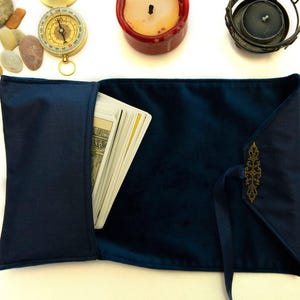 Funda para cartas de tarot azul OOAK: tela de terciopelo para lectura de tarot y soporte de algodón para barajas, estuche de viaje para tarot, bolsa para cartas de oráculo, regalo para brujas
