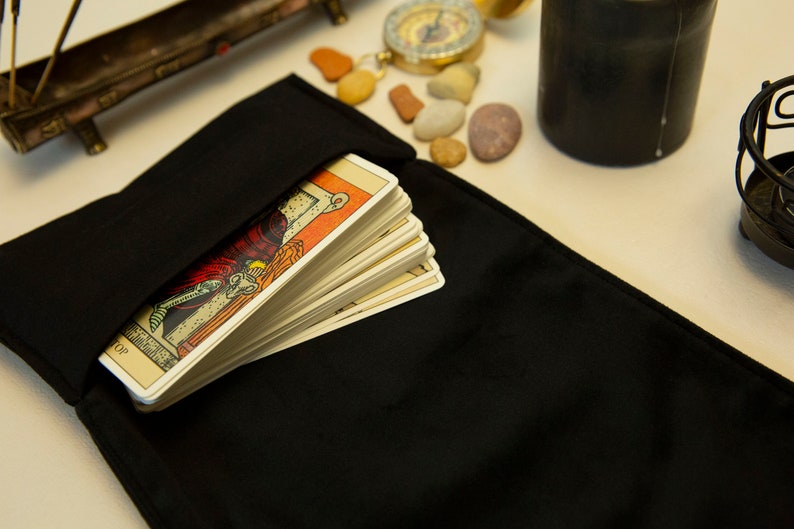 Tarot card wrap, Black Tarot bag, Witchcraft Tarot Case, Tarot card holder, Tarot deck pouch, Gift for Witches