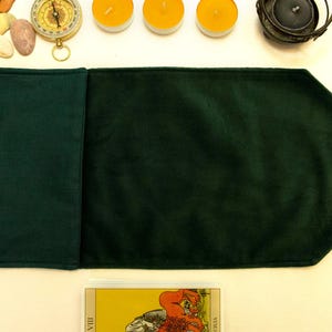 Tarot card wrap, Green Tarot bag, Tarot card holder, Velvet Tarot desk pouch, Case, Box, Gift for Witches, Oracle, Tarot Card Protector