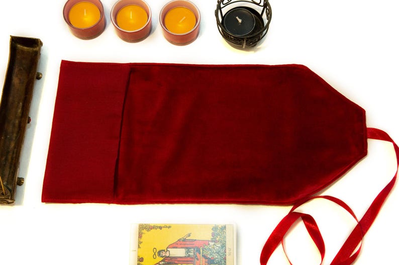 Tarot card wrap red, Tarot card bag velvet, Tarot pouch, Oracle deck case, Velvet Tarot card Holder,  Gift for Witches, Tarot Accessories