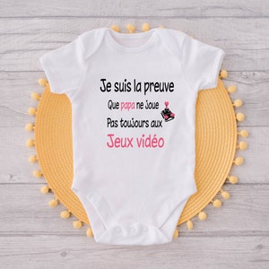 Body bébé personnalisé, papa gamer, cadeau naissance ROSE