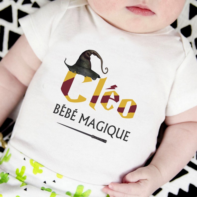 Personalized baby bodysuit with first name, magical baby, Harry Potter image 1