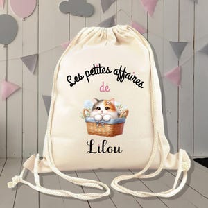 Sac à dos personnalisé enfant, modèle CHAT dans son panier, sac pour crèche , école, sport, 30x36cm
