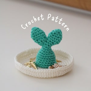 PDF File Mermaid Jewelry Holder, Jewelry Dish, Trinket Crochet Pattern