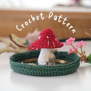 PDF File Mushroom Jewelry Holder, Jewelry Dish, Trinket Crochet Pattern image 1