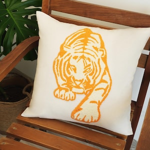 Punch Needle Tiger Pillow Cover, Embroidered Linen Throw Pillow