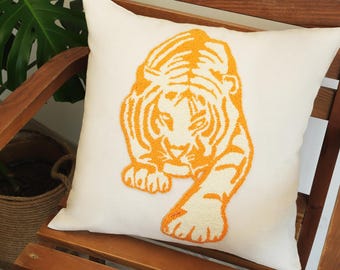 Punch Needle Tiger Pillow Cover, Embroidered Linen Throw Pillow