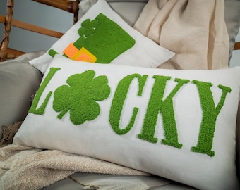 Cuscino ricamato con trifoglio portafortuna, decorazione irlandese per il giorno di San Patrizio