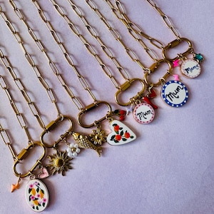 CLEA Halsband i rostfritt stål med berlocker