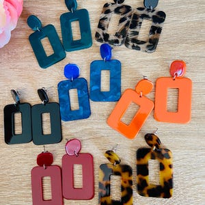 Boucles d’oreilles MÉLINA – Boucles pendantes géométriques vintage faites main inspiration Sézane