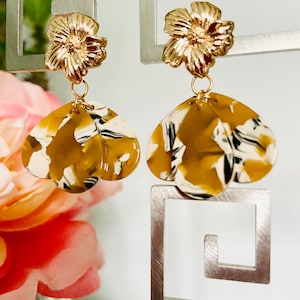 GLORIA earrings with acetate petals and Sézane-inspired stainless steel stud earrings, handmade image 8