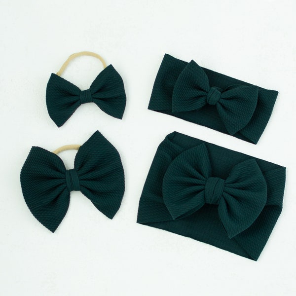 DARK GREEN Stretchy Head Wrap, Green Nylon Bow, Neutral Infant Girl Bows, Large Green Head Wraps, Small Green Baby Bows