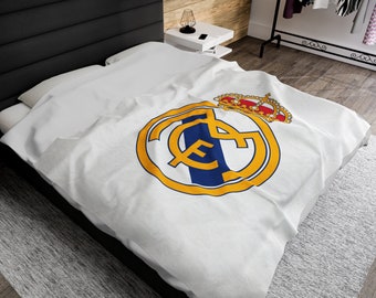 Real Madrid Geometry Fleece Blanket By Max Freeman - 5G Decor