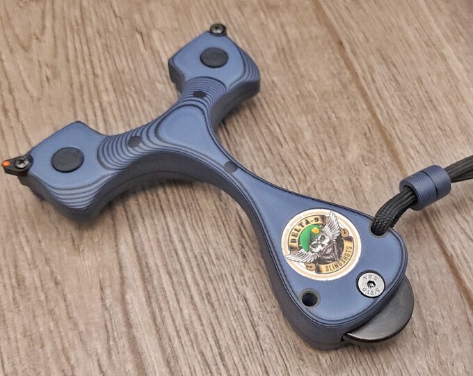 M30 Wasp Slingshot Catapult G10 Fiber Optic Sight Ammo Holder