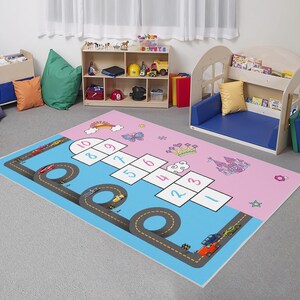 Dekorativer Teppich für Kinderzimmer, doppelseitiger Teppich mit Straßen- und Princess Hopscotch-Muster, rutschfeste Kunstlederbasis, hochwertiger Spielzimmerteppich C6147