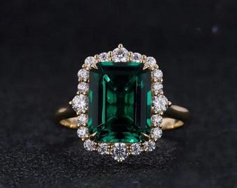 Emerald Cut Green Moissanite Engagement Ring: 9x7 MM Antique Halo, 14K Rose Gold