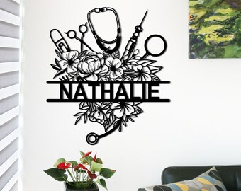Placa de metal personalizada para enfermeira, decoração de parede com motivos florais para médicos.