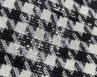 Black and White Houndstooth Pattern - French Tweed - 146 cm Wide.