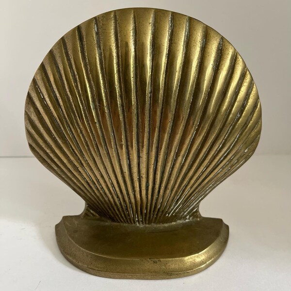 Vintage Single Brass Clam Scallop Shell Seashell Bookend 5" tall