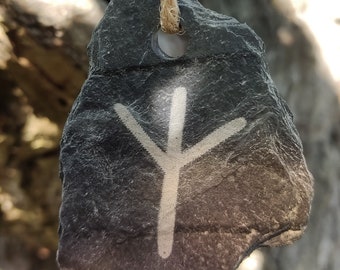 Rune stones protection & love - slate engraved for hanging - protection rune