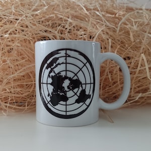 Beker platte aarde - beker 330 ml - platte aarde - personaliseerbaar