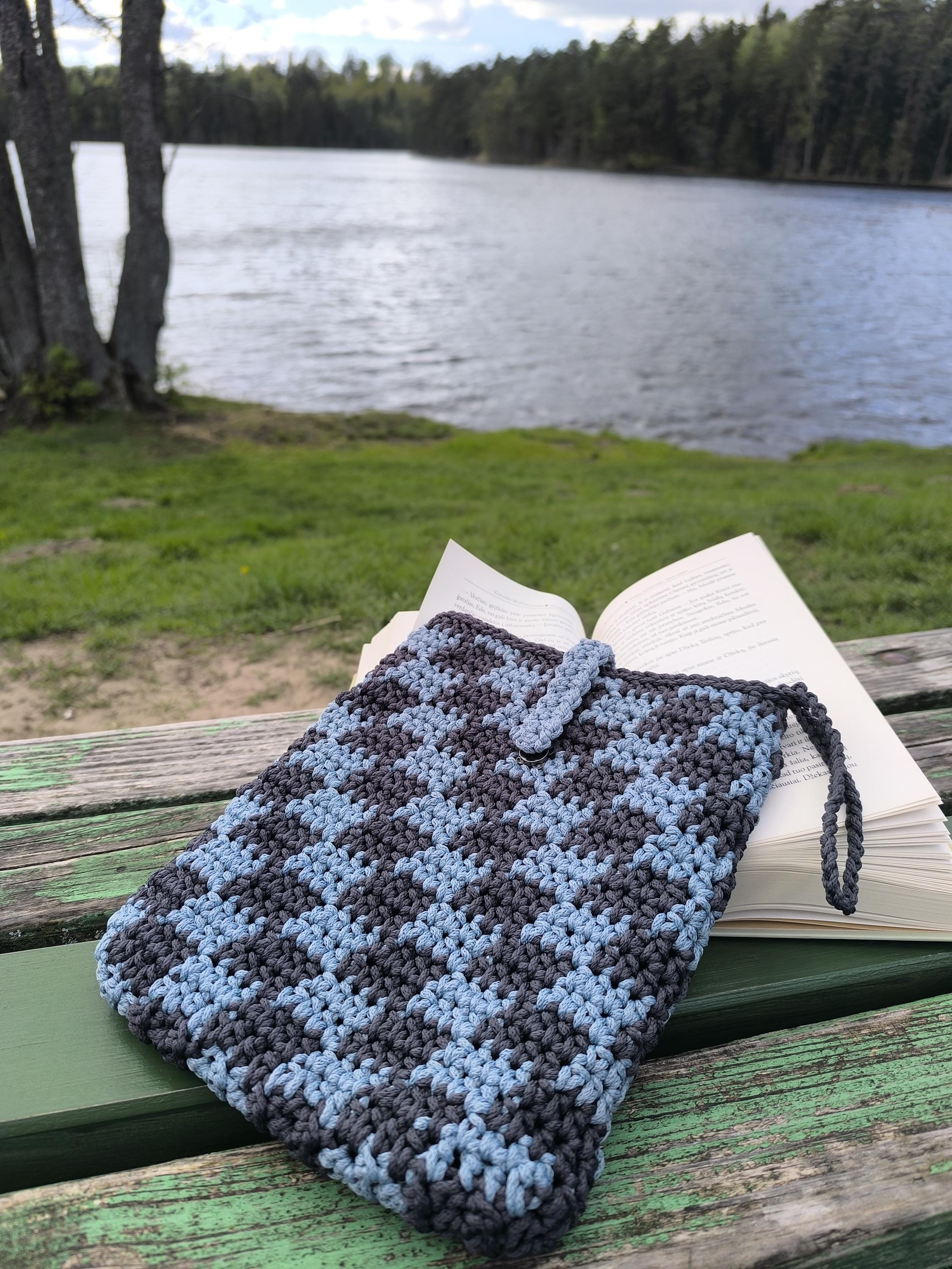 Crochet Book Blanket , Book Sleeve, Tablet Cover, Bible Cover, Book Case, Crochet Book Sleeve , Cute and soft handmade book sleeve