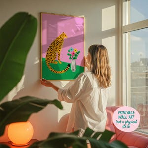 Lámina de guepardo, lámina de tigre, lámina de felino grande, arte de pared maximalista, arte de pared de moda, decoración de dopamina, decoración danesa en tonos pastel, póster de florero