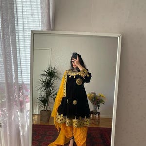 Afghan Kuchi Velvet Dress: Charma Embroidered Bridal Attire