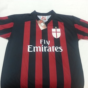 AC Milan t-shirt by Stephan El Shaarawy for children or adults - we also have other t-shirts for AC Milan fans! Higuain Bonucci Leao Pulisic