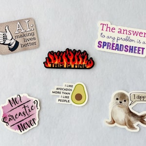 Divertenti adesivi in vinile impermeabili o calamite per frigorifero / Disegni di intelligenza artificiale, fogli di calcolo, avocado e sarcasmo